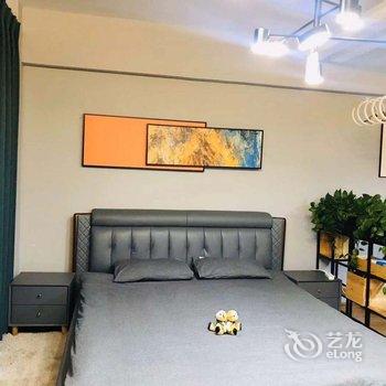 商丘心简单世界就简单公寓酒店提供图片