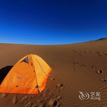 中卫腾格里向往沙漠国际露营基地酒店提供图片