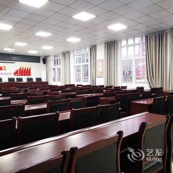 正安山峰大酒店酒店提供图片