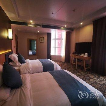 正安山峰大酒店酒店提供图片