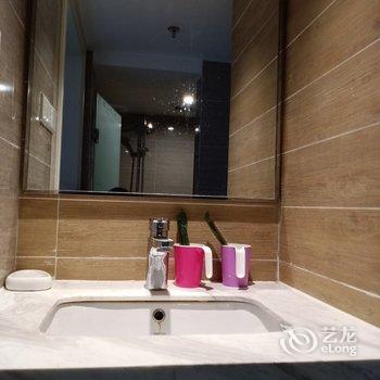 雅静轻奢阁公寓(海口丽晶路店)酒店提供图片