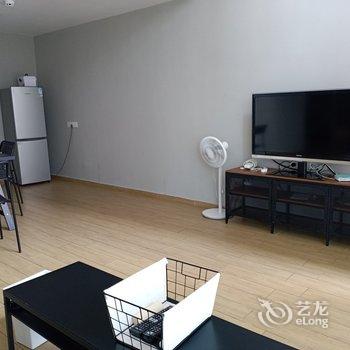 雅静轻奢阁公寓(海口丽晶路店)酒店提供图片
