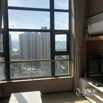 宜昌恋红酒的郎公寓酒店提供图片