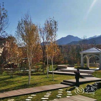 乌鲁木齐南山雄鹰度假别墅酒店提供图片