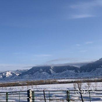 乌鲁木齐南山雄鹰度假别墅酒店提供图片