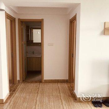 湛江龙腾四海花开福贵公寓(覃寮大道分店)酒店提供图片