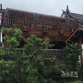 龙里卧龙客栈酒店提供图片