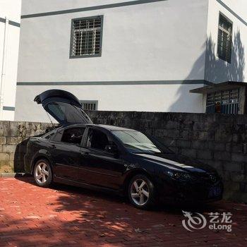 柳州黄振平客栈(环江滨水大道分店)酒店提供图片