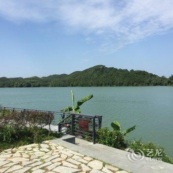 柳州黄振平客栈(环江滨水大道分店)酒店提供图片