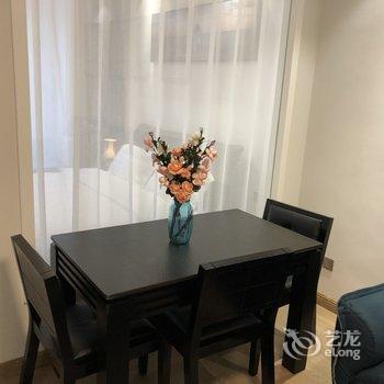 呼和浩特坤和尚寓公寓酒店提供图片