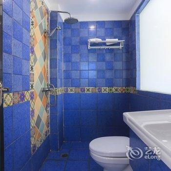 文明英客栈(张家界大庸路店)酒店提供图片