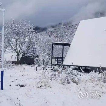 林芝嘎玛康桑度假营地酒店提供图片