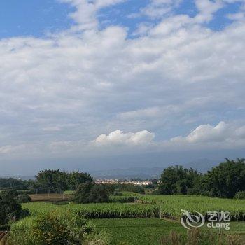 德宏诺诺旅居度假别墅(剑锋路分店)酒店提供图片