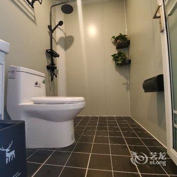 东兴拾光海岸客栈酒店提供图片