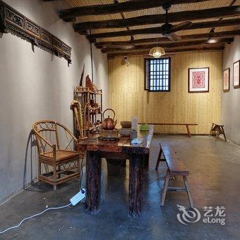 咸宁鹭栖农家休闲别墅小院(温随线分店)酒店提供图片