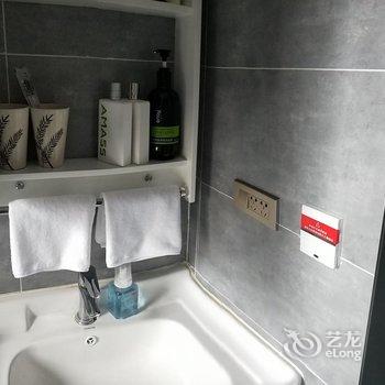 焦作爱心?小屋酒店提供图片