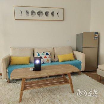 商丘心简单世界就简单公寓酒店提供图片