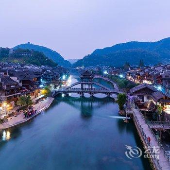 凤凰最湘西大酒店酒店提供图片