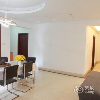 湛江邂逅纯笃公寓酒店提供图片