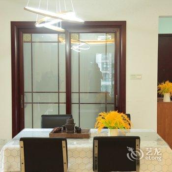 湛江邂逅纯笃公寓酒店提供图片