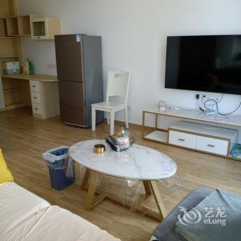 雅静轻奢阁公寓(海口丽晶路店)酒店提供图片
