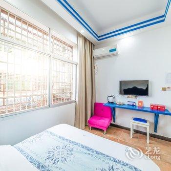 文明英客栈(张家界大庸路店)酒店提供图片
