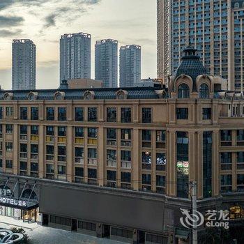 合肥淮河路步行街明光路地铁站亚朵酒店酒店提供图片