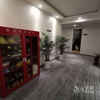 单色酒店(滕州汽车总站店)酒店提供图片