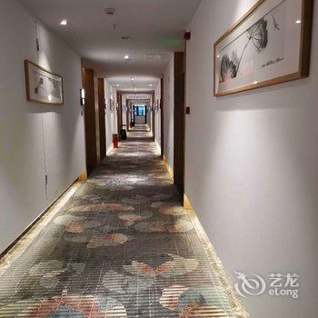 仟那酒店(太和华源市场高铁东站店)酒店提供图片