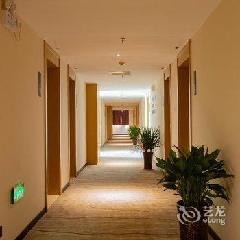城市便捷酒店(信阳鄂豫皖纪念馆店)酒店提供图片