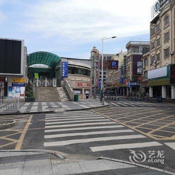 豪泰酒店(东兴口岸店)酒店提供图片