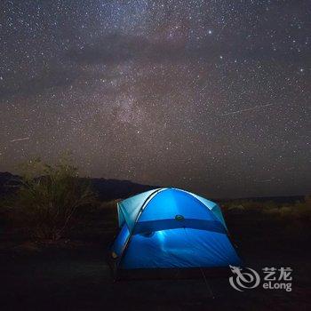 敦煌萌那粒沙露营体验客栈酒店提供图片