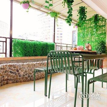 恩施华人易居恩施公寓(金山大道分店)酒店提供图片