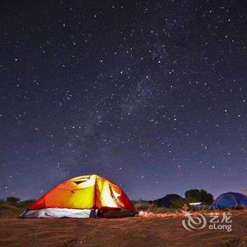 敦煌花房姑娘沙漠露营基地酒店提供图片