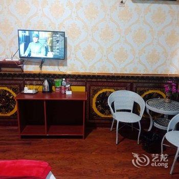 理塘彩虹之乡酒店酒店提供图片