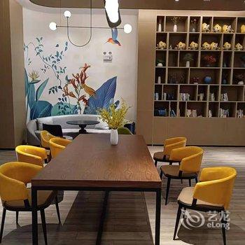 芒果水晶酒店(海口美兰机场店)酒店提供图片