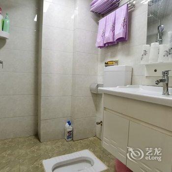 乐山温馨浪漫的杨家公寓(8号店)酒店提供图片