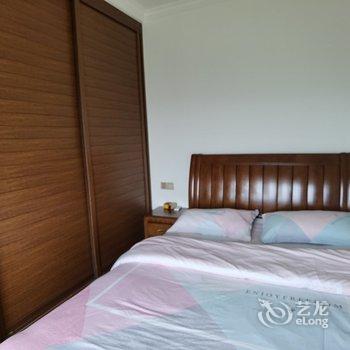 乐山温馨浪漫的杨家公寓(8号店)酒店提供图片