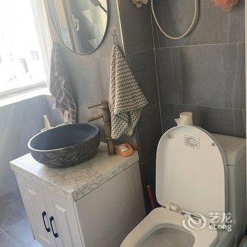 唐女士公寓(丹东三经街店)酒店提供图片