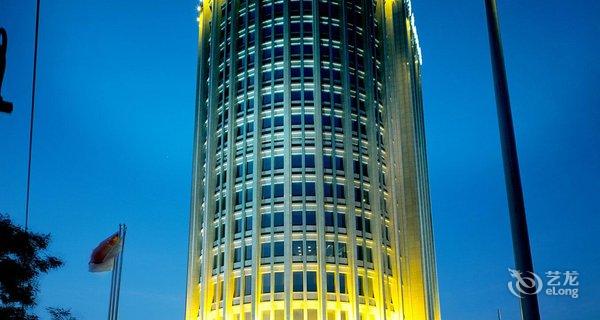 【郑州新华建国饭店】地址:金水区人民路22号