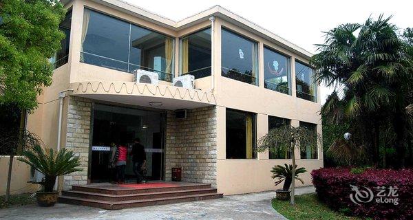 【上海仕南度假村】地址:崇明县港东公路888号