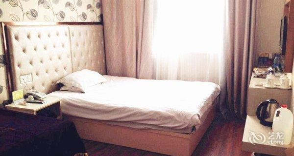 【阜阳万家商务宾馆】地址:人民东路北侧133号