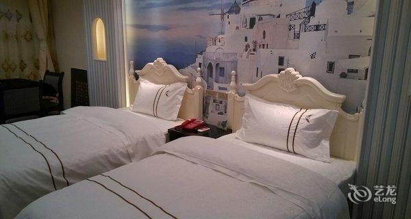 【武汉世纪时尚酒店(武汉东亭地铁站店)】地址:武昌区中北路世纪彩城地铁东亭站c出口(近楚河汉街) – 艺龙旅行网