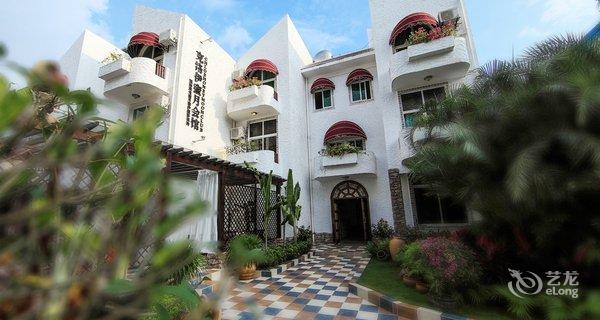 【三亚克洛伊蜜月旅馆】地址:三亚湾路滨海别