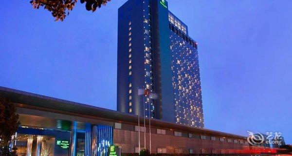 【上海浦东绿地假日酒店】地址:浦东新区秀沿