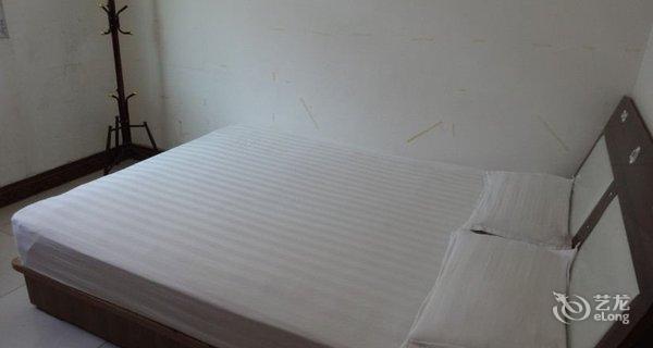 【榆林聚财宾】地址:复康路荟景家园对面 – 艺