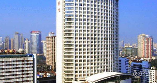 【武汉SOGO武展公寓(中山公园地铁站武展店