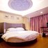 福州蔓哈顿酒店浪漫圆床房照片_图片