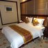 武威瑞一国际酒店豪华大床房照片_图片