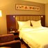 上海国际旅游度假区秀浦路和颐酒店商务大床房A照片_图片